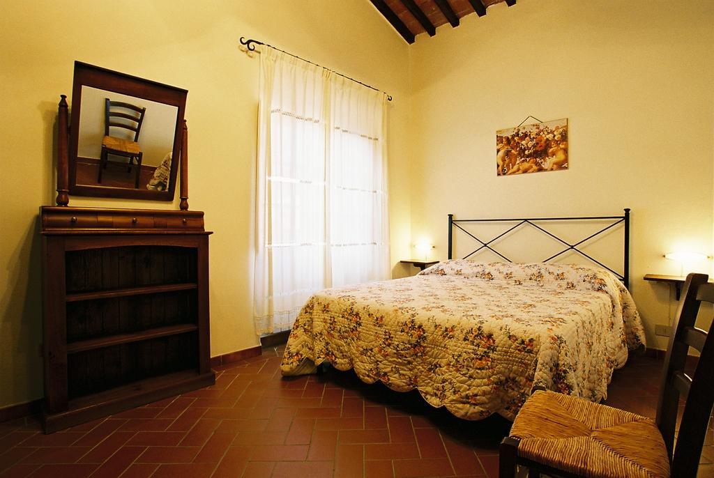 Camere Zimmer Rooms San Francesco Buti Buitenkant foto